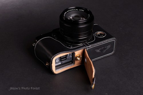 Custodia mezza fotocamera - , vera