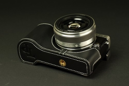 Custodia mezza fotocamera - , in