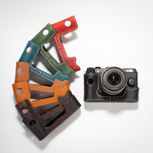 Custodia mezza fotocamera - , in